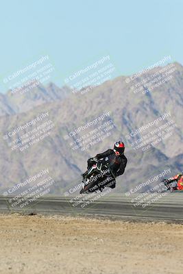 media/Dec-01-2025-Moto Forza (Mon) [[2daa91e15f]]/2-Intermediate Group/Session 4 Turn 9/